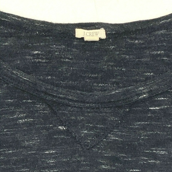 J Crew Women’s’ M Long Sleeved T Shirt Kit Top - Picture 8 of 8